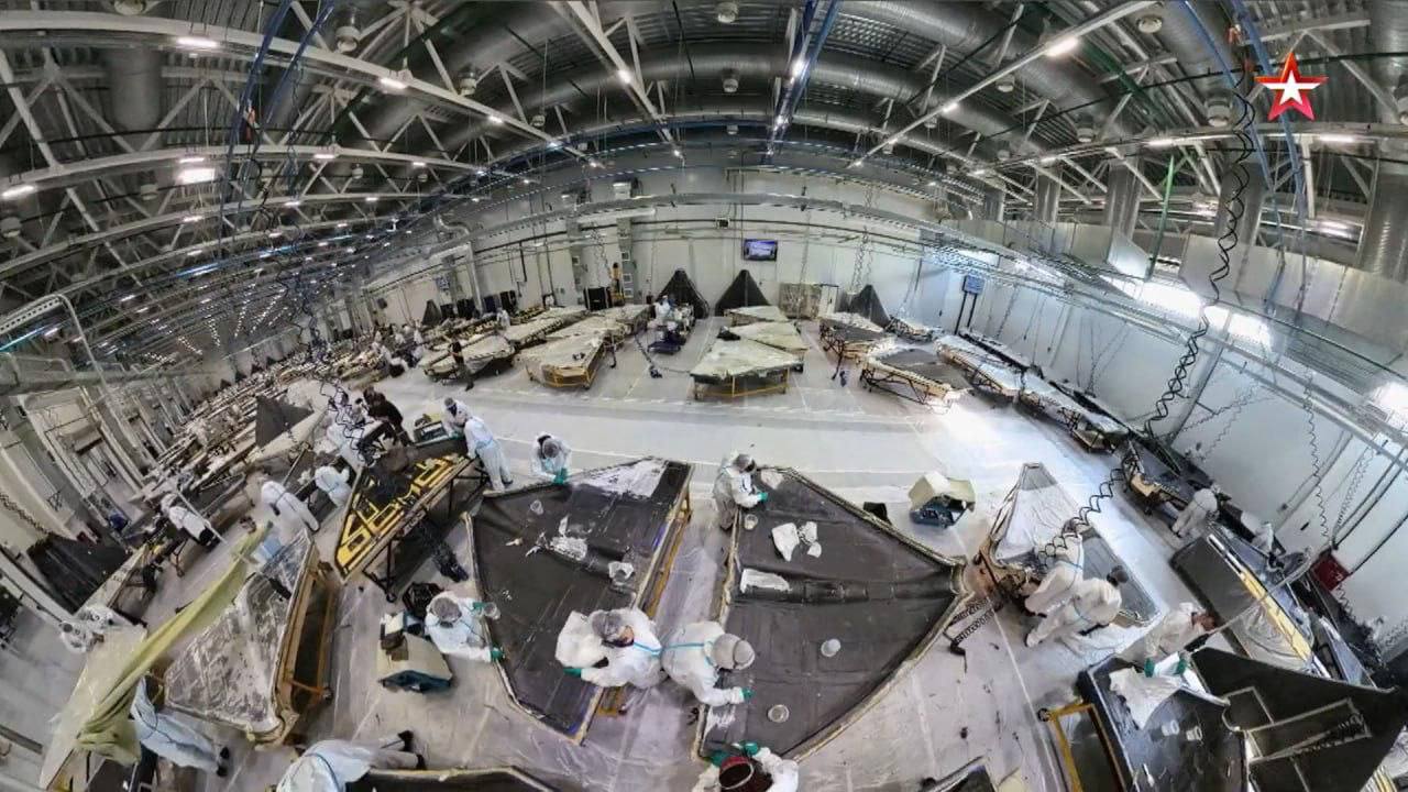 росіяни показали виробництво Шахедів/«Герань-2» на заводі в «Алабузі»