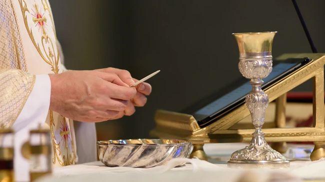 Скільки священників наразі отримали бронювання від мобілізації? Дані Держетнополітики