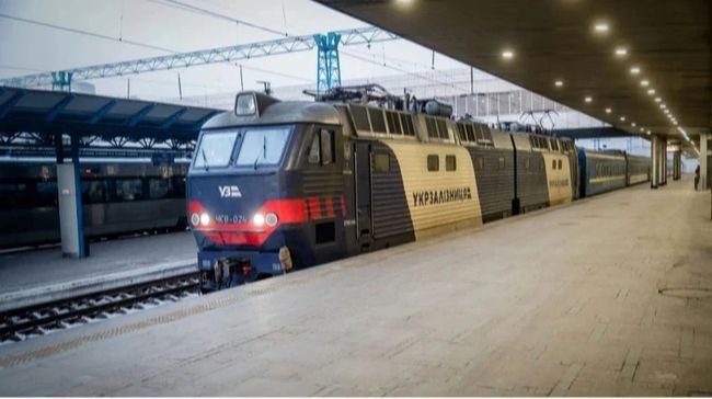 Верифікація через Дію на окремі поїзди порушує права людини – експерти