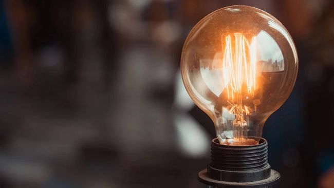 Попри спеку та обстріли, дефіциту в енергосистемі немає, - Міненерго