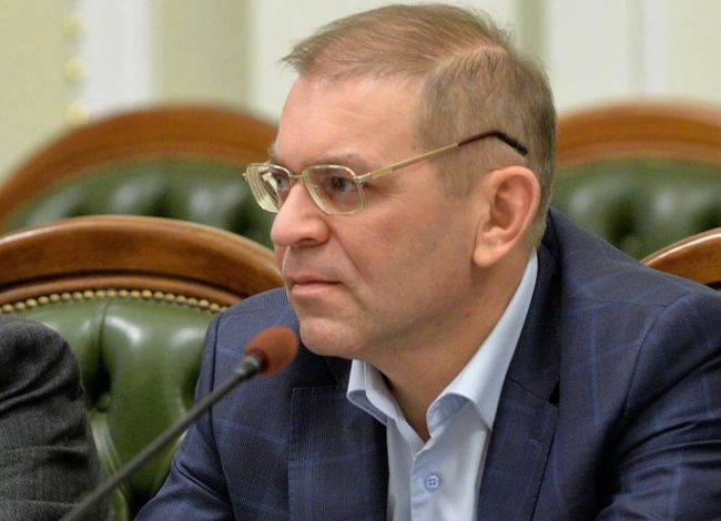 Пашинський виграв суд у Deutsche Welle через фейк про завищені ціни на зброю Пашинський виграв суд у Deutsche Welle через фейк про завищені ціни на зброю