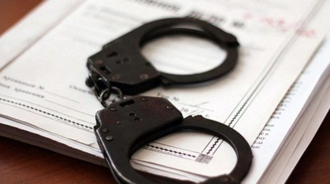 Суд заочно заарештував постачальницюзолотих яєць Міноборони