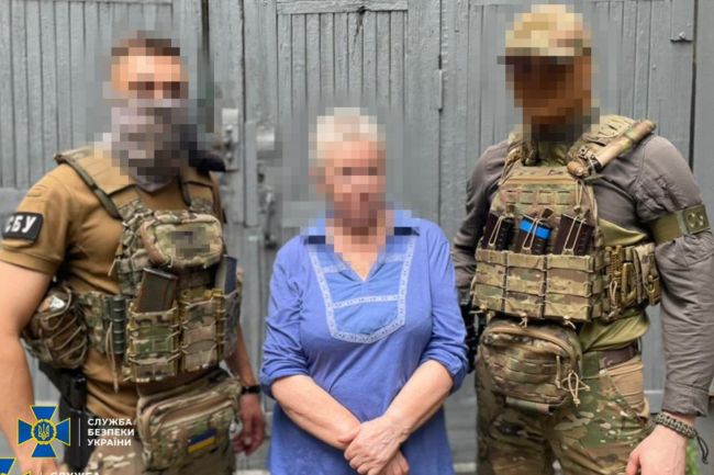 СБУ затримала ще трьох коригувальників рф, які готували нові ракетні удари рашистів по Україні