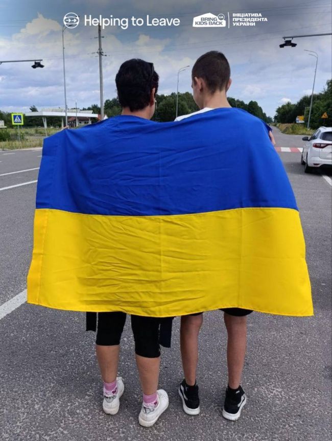 До України вдалося повернути ще трьох дітей  з тимчасово окупованих територій та з рф, — керівник ОП.