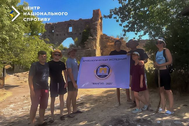 росіяни грабують історію під виглядом археології