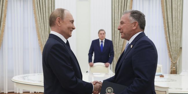 The Wall Street Journal: Путин сказал Уиткоффу, что согласится на прекращение огня, если Украина полностью выведет войска из Донбасса