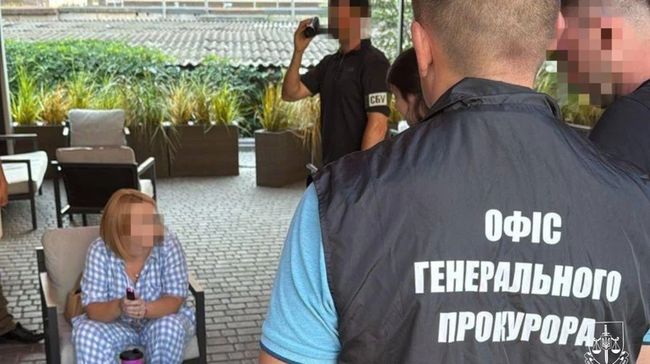 На Одеській митниці викрито хабарницю На Одеській митниці викрито хабарницю