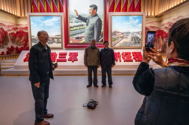 Сі прагне посилити контроль після скандалів, що сколихнули військову еліту Китаю