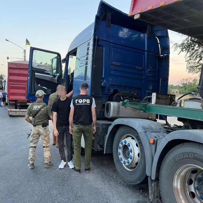 Це треба бачити: сховки вийшли на новий рівень (ВІДЕО) Це треба бачити: сховки вийшли на новий рівень (ВІДЕО)