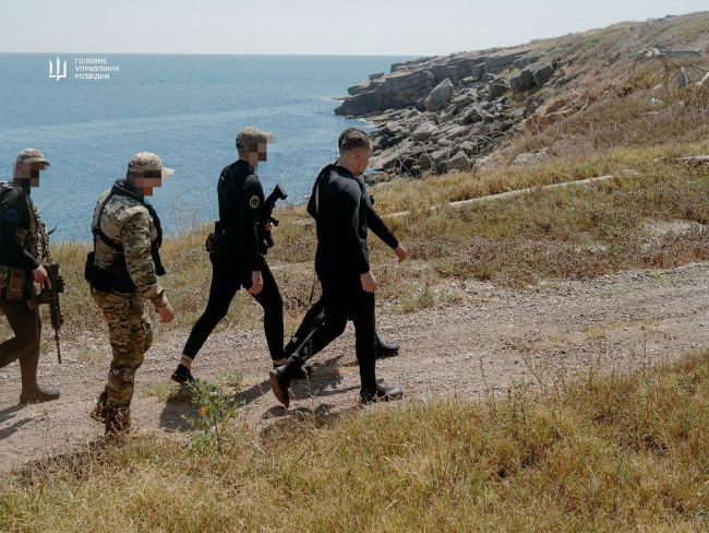 Кирило Буданов проінспектував позиції на Зміїному та газовидобувних платформах у Чорному морі