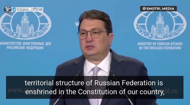 Два плевка в Трампа одновременно за 20 секунд