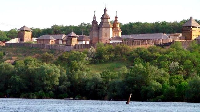 На Хортиці побудують укриття для людей та музейних експонатів На Хортиці побудують укриття для людей та музейних експонатів