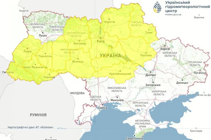 Грози та шквали у неділю накриють Київ і захід України Грози та шквали у неділю накриють Київ і захід України