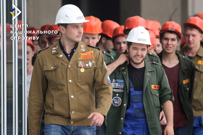 Понад 500 дітей і студентів працюють у трудзагон окупантів на ТО Луганщині