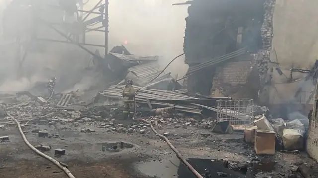 4 здания уничтожены в результате взрыва и пожара на заводе «Эластик» в Рязанской области