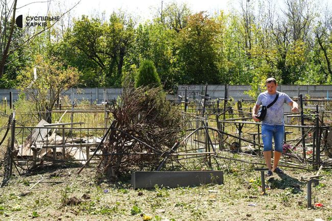 росіяни воюють навіть з мертвими (ФОТО) росіяни воюють навіть з мертвими (ФОТО)