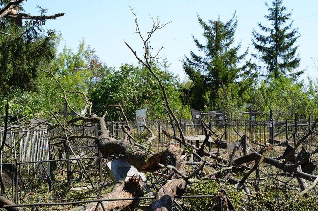 росіяни воюють навіть з мертвими (ФОТО) росіяни воюють навіть з мертвими (ФОТО)