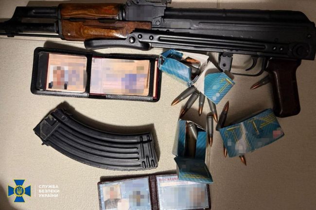 СБУ та Нацполіція викрили масштабний наркосиндикат в Україні СБУ та Нацполіція викрили масштабний наркосиндикат в Україні