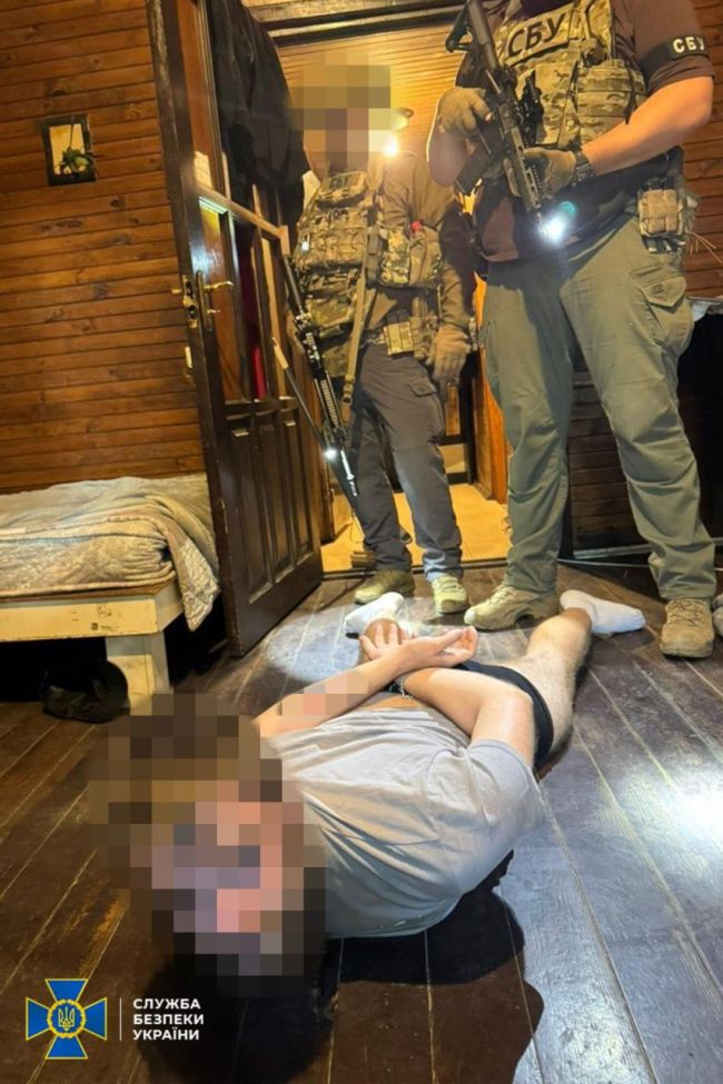 СБУ та Нацполіція викрили масштабний наркосиндикат в Україні СБУ та Нацполіція викрили масштабний наркосиндикат в Україні