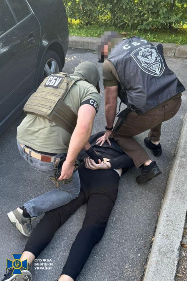 СБУ та Нацполіція викрили масштабний наркосиндикат в Україні СБУ та Нацполіція викрили масштабний наркосиндикат в Україні