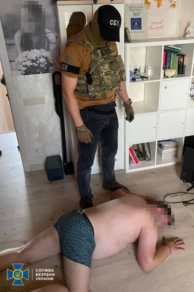 СБУ та Нацполіція викрили масштабний наркосиндикат в Україні СБУ та Нацполіція викрили масштабний наркосиндикат в Україні