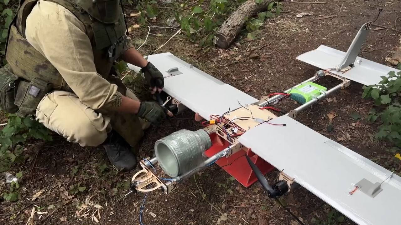 российские оккупанты перешли на активное применение в качестве БЧ для дронов-камикадзе Молния-2 кумулятивных зарядов КЗ-7