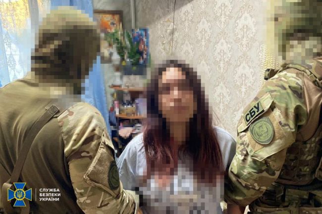 СБУ затримала ще 2 інформаторів рф, які «зливали» рашистам позиції захисників Слов’янська та шпигували за ешелонами ЗСУ