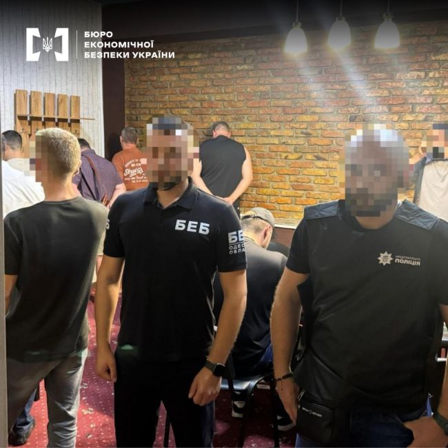 Детективи ТУ БЕБ в Одеській області повідомили про підозру «куратору Бесарабії» 31-річному мешканцю Ізмаїла