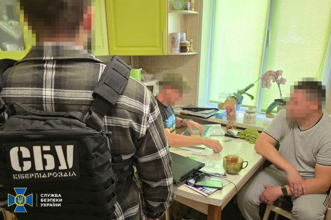 СБУ затримала агента фсб, який наводив російські ракети на об’єкти Сил оборони у 5 областях України