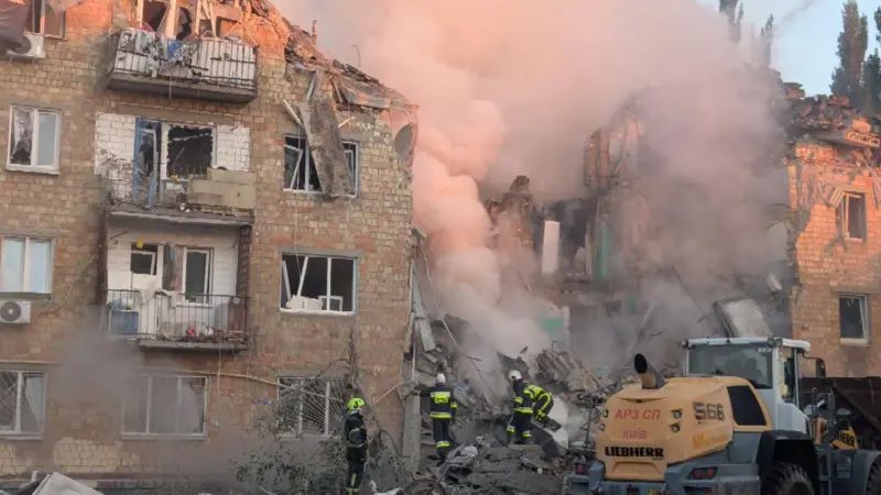 Масований удар Росії по Києву - исе, що потрібно знати про державу-терориста, путіна і їх «прагнення» до миру