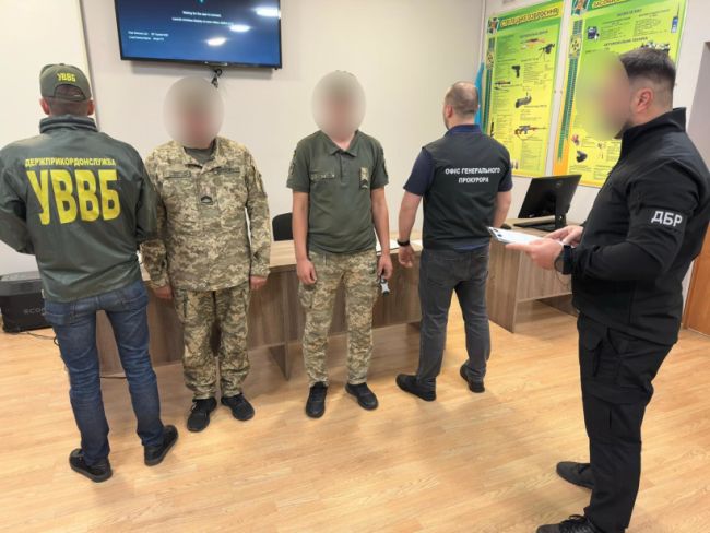 Внутрішня безпека ДПСУ викрила військовослужбовців, які сприяли незаконному виїзду за кордон понад 80 чоловіків