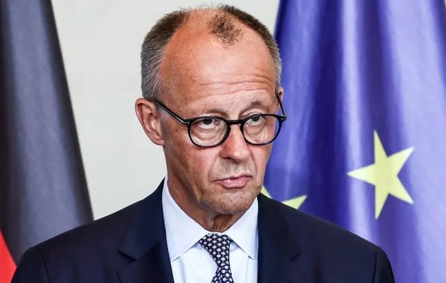 Канцлер Німеччини Мерц став головною мішенню російської дезінформації — Politico