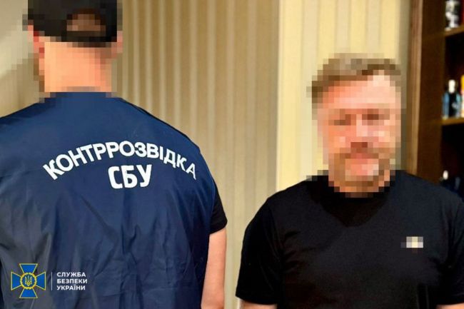 СБУ затримала ділків, які оформлювали ухилянтів «викладачами» неіснуючих ліцеїв, щоб зробити їм бронь від призову