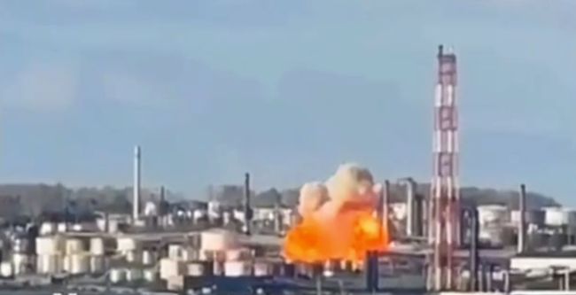 Хронология ударов по НПЗ рф