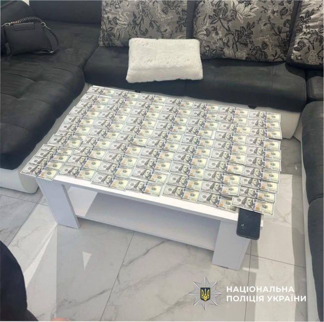 У Івано-Франківській області затримали за підозрою в корупції посадовця ТЦК, який за сумісництвом є депутатом Надвірнянської міської ради — СБУ