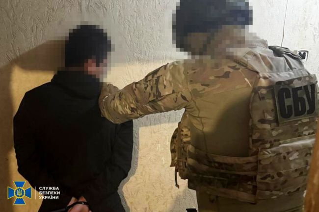 СБУ викрила агентурну мережу фсб, яка «зливала» рашистам дані про систему оборони на Донеччині та Дніпропетровщині