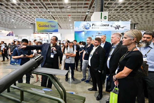 Європа посилює позиції на ринку зброї, де понад 30 років домінували США, - Reuters