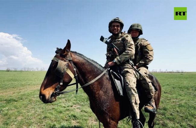 Кавалерия возвращается!