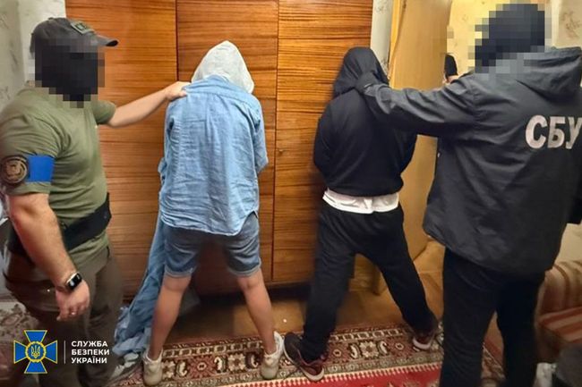 СБУ затримала подружній «тандем» агентів рф, які готували теракт в Одесі СБУ затримала подружній «тандем» агентів рф, які готували теракт в Одесі