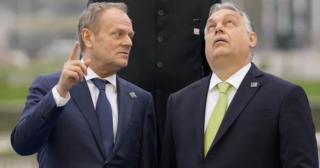 Прем’єр-міністр Польщі Туск продовжив суперечку з угорським колегою Орбаном, яка стосується їхніх позицій щодо війни в Україні