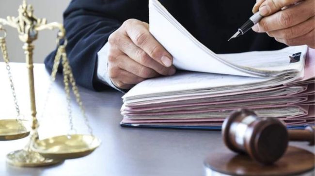 Закарпатське місто відсудило у дружини нардепа понад 400 тисяч гривень