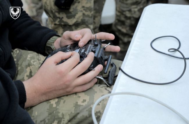 В Генштабі показали, як українські військові збивали дрони у Данії