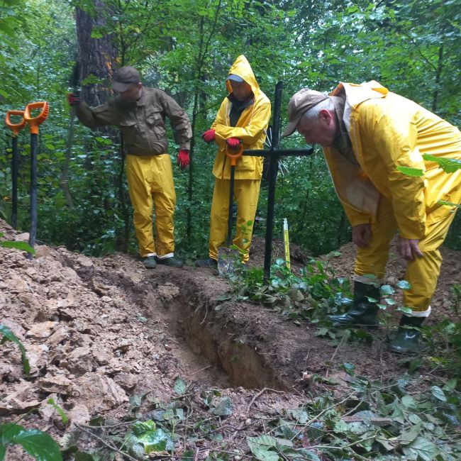 У Польщі завершили перший етап пошуково-ексгумаційної експедиції у межах українсько-польської співпраці