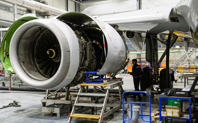 Санкції та канібалізм знищують російську цивільну авіацію - СЗРУ Санкції та канібалізм знищують російську цивільну авіацію - СЗРУ