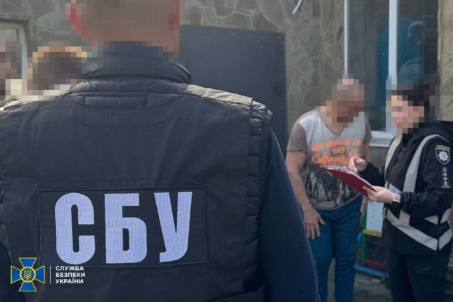 СБУ та Нацполіція викрили у Запоріжжі шахраїв, які під виглядом військових збирали допомогу на ЗСУ
