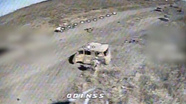 Прикордонний підрозділ «Фенікс» нищить піхоту російських окупантів (ВІДЕО) Прикордонний підрозділ «Фенікс» нищить піхоту російських окупантів (ВІДЕО)