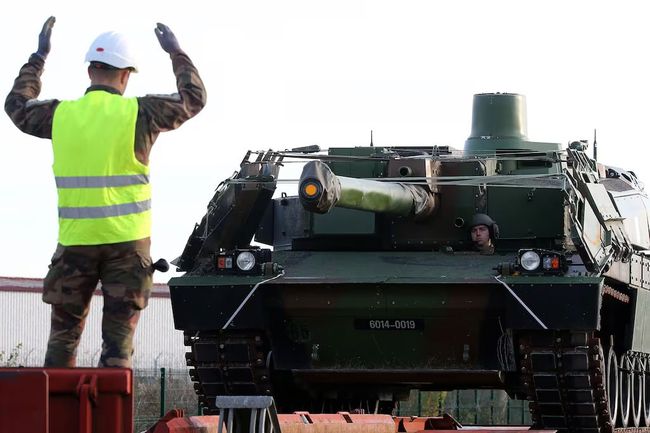 Франция предупреждает о бюрократических трудностях, которые мешают быстрому перемещению войск и техники на восточный фланг НАТО