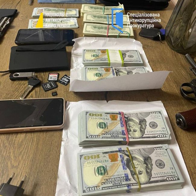 САП та НАБУ викрили прокурора Офісу Генерального прокурора та адвокатів на підбурюванні до підкупу начебто прокурорів САП та суддів ВАКС