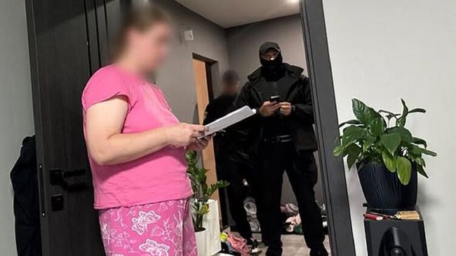 Поліцейські викрили працівницю банку, яка привласнила півмільйона гривень з рахунків померлих клієнтів