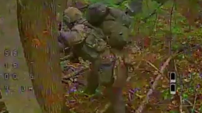 Бійці «Сталевого кордону» зачистили поле бою від окупантів на курському напрямку (ВІДЕО) Бійці «Сталевого кордону» зачистили поле бою від окупантів на курському напрямку (ВІДЕО)